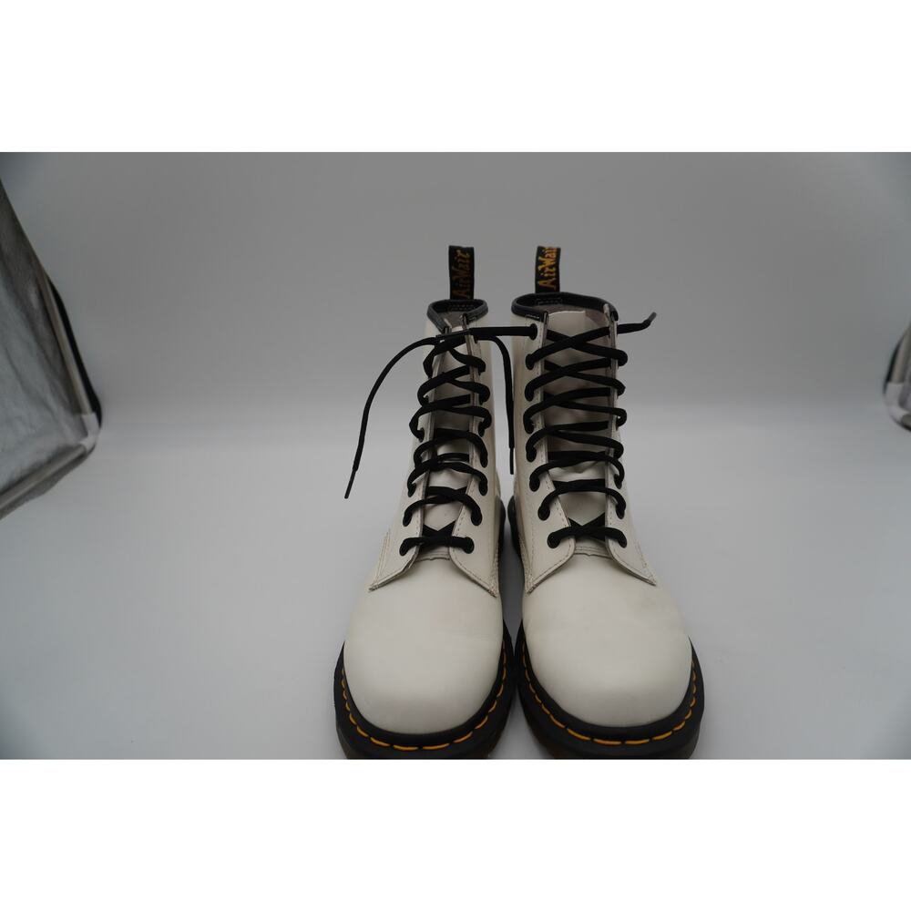 WOMEN'S DR. MARTENS 'LUANA' WHITE COMBAT BOOTS SIZE 10